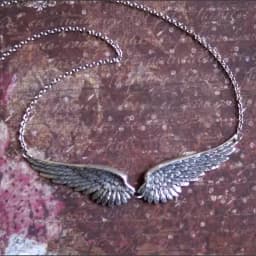Y2K Angel Wing Feather Choker Necklace Silver Statement Angel Wing Pendant Chain Jewelry for Women Wedding Party Tribal Gifts