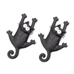 Creative & Cute Magnetic Cat Refrigerator Magnet — "Hang in There, Fridge Cat"