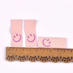 50Pcs 8colors Embroidery Labels Sewing Clothes Handmade Accessories For Kids Care Bags Clothing Tags Garment Crafts 1.5x4cm
