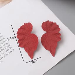 Red Color Women Dangle Earrings Geometric Pendants Gold Color Metal Hook Earrings Long Hang Earrings Pendientes Fashion Jewelry