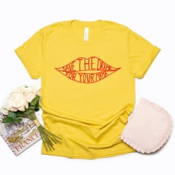 Save The Drama for Your Mama T Shirt Friends Tv Show Rachel Green T-Shirt Unisex Graphic Tees Tops Mothers Day Gift