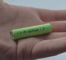 1.2V AAA Rechargeable Battery 900mah Ni-MH Nimh Cell Green Shell with Welding Tabs for Philips Electric Shaver Razor Toothbrush