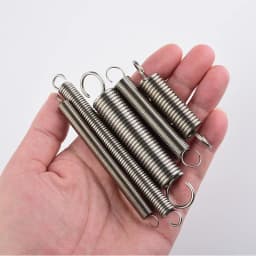 304 Stainless Steel S Hook Tension Cylindroid Helical Pullback Extension Tension Coil Spring Wire Diameter 0.8mm 1.0mm 1.2mm