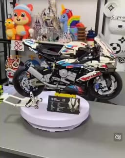 1:8 Motorcycle Building Blocks Model Set 715PCS+ Motorcycle Assembly Educational Toy Adults Collection Christmas Children's Gift