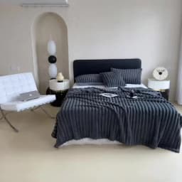 Thick Warm Wide Striped Flannel Blanket Solid Color Soft Fluffy Plush Throws for Sofa Bed Office Travel Multifunctional Blanket